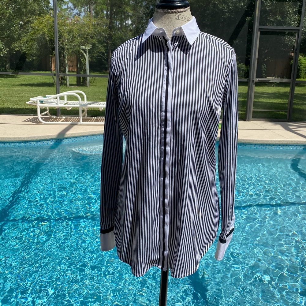 Ann Taylor Button down dress shirt